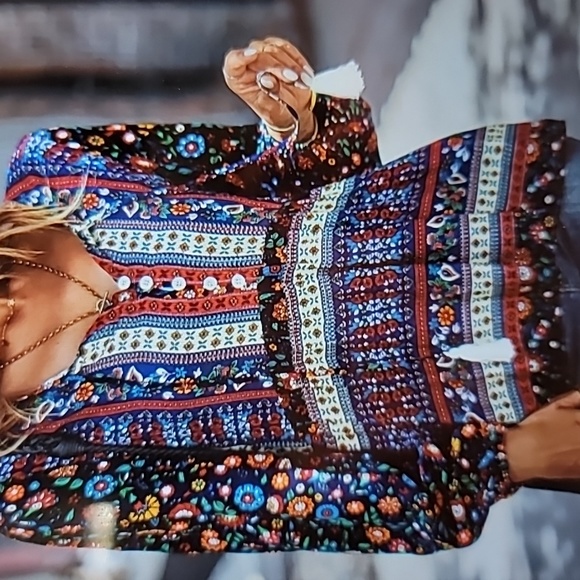 Lace Up V-Neck Blouse - Picture 3 of 11